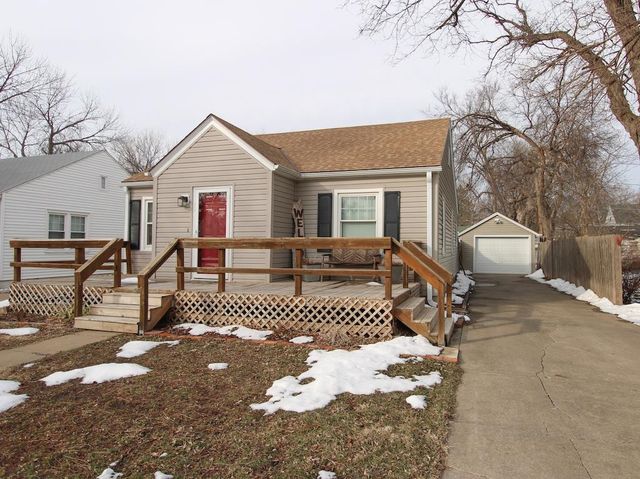308 W Kirwin Ave, Salina, KS 67401