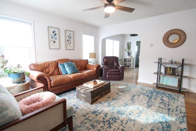 308 W Kirwin Ave, Salina, KS 67401