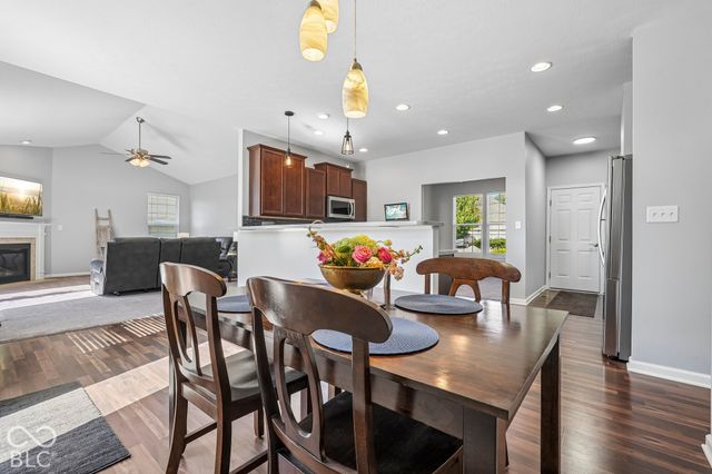 287 S Woodridge Drive, Pittsboro, IN 46167