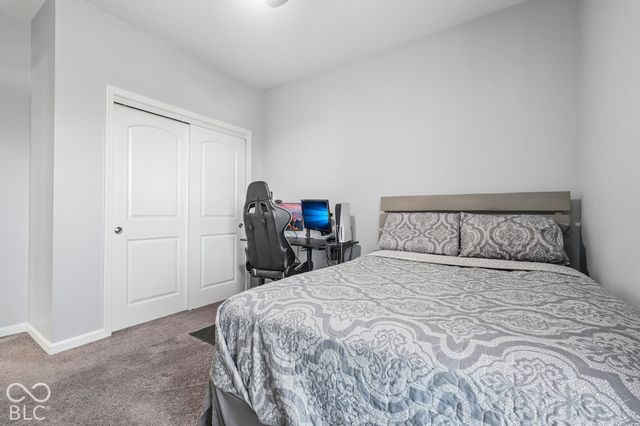 287 S Woodridge Drive, Pittsboro, IN 46167