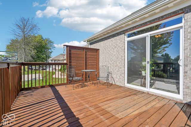 287 S Woodridge Drive, Pittsboro, IN 46167