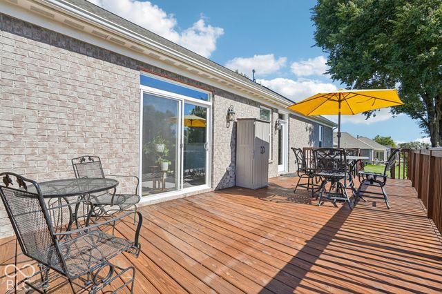 287 S Woodridge Drive, Pittsboro, IN 46167