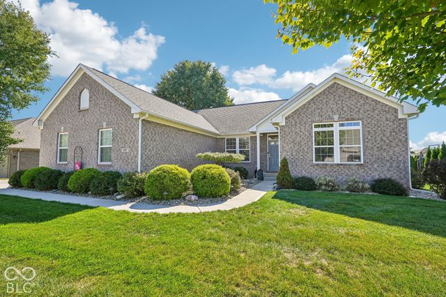 287 S Woodridge Drive, Pittsboro, IN 46167