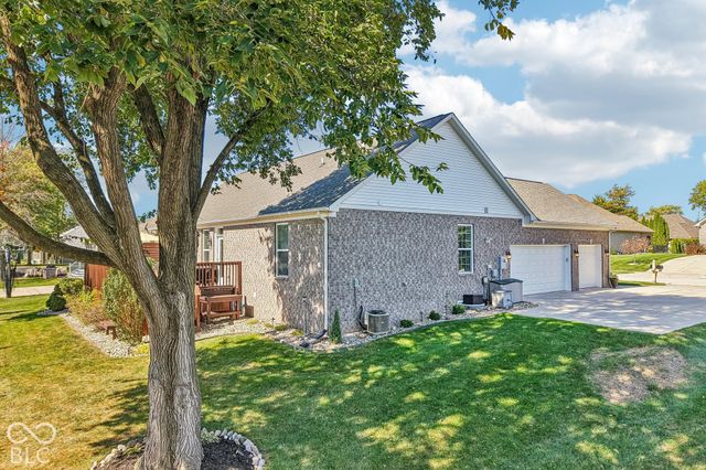 287 S Woodridge Drive, Pittsboro, IN 46167