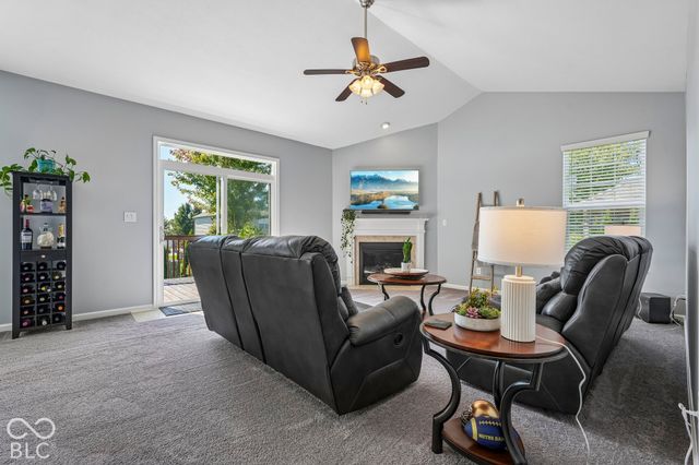 287 S Woodridge Drive, Pittsboro, IN 46167