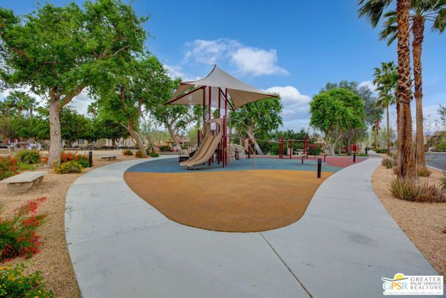 446 Via De La Paz, Palm Desert, CA 92211