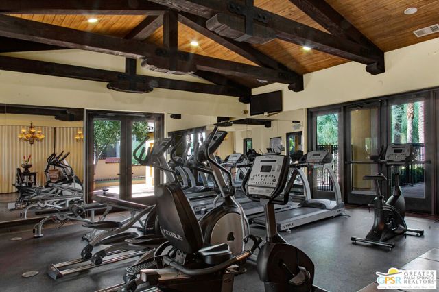 446 Via De La Paz, Palm Desert, CA 92211