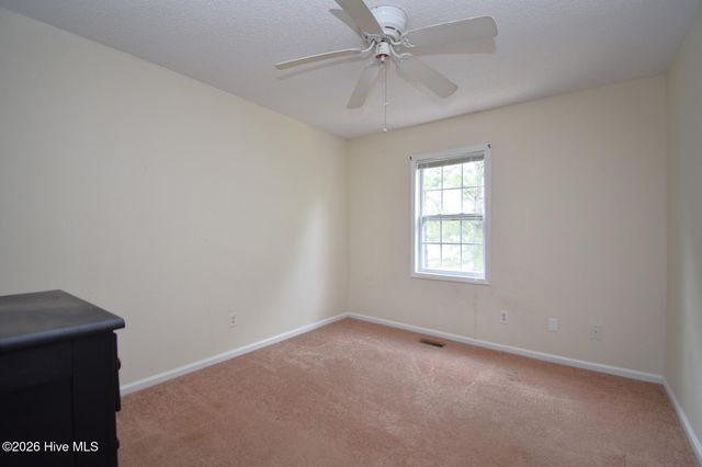 2325 Vineyard Drive C3, Winterville, NC 28590