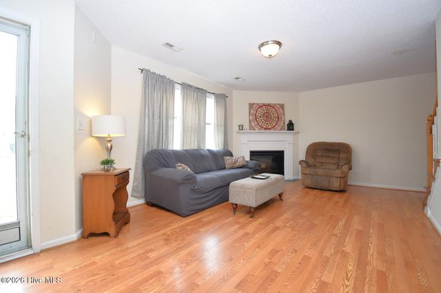 2325 Vineyard Drive C3, Winterville, NC 28590