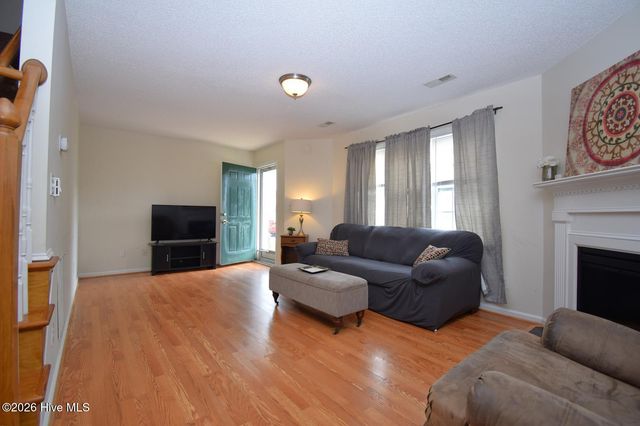 2325 Vineyard Drive C3, Winterville, NC 28590