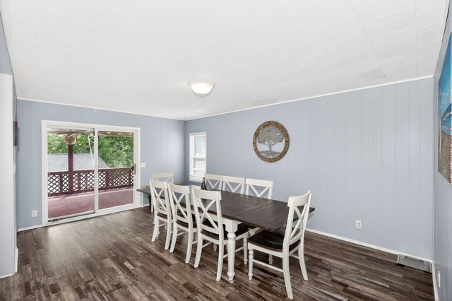 1235 E 34th Street, Des Moines, IA 50317
