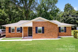 4630 Lawrence Orr Road, Charlotte, NC 28212