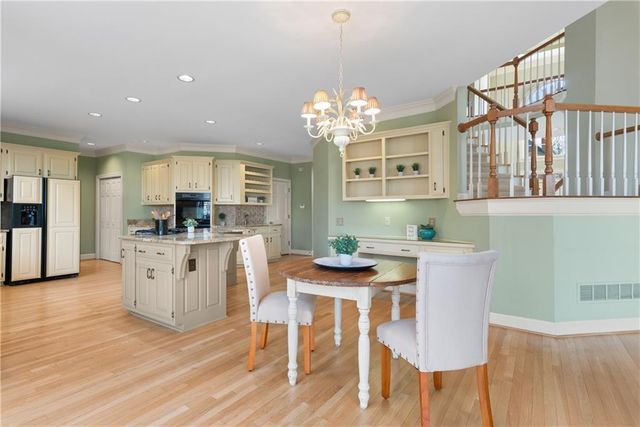 235 Merritt Drive, Roswell, GA 30076