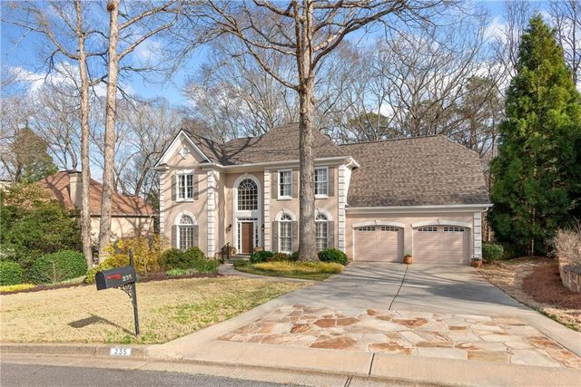 235 Merritt Drive, Roswell, GA 30076