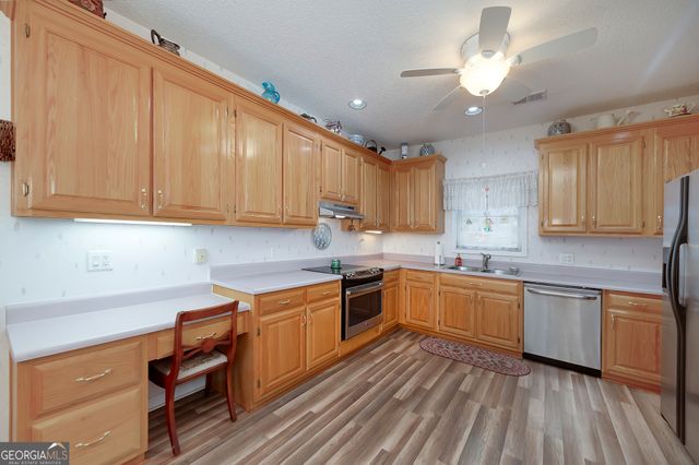 7578 Livingston Drive, Jonesboro, GA 30236