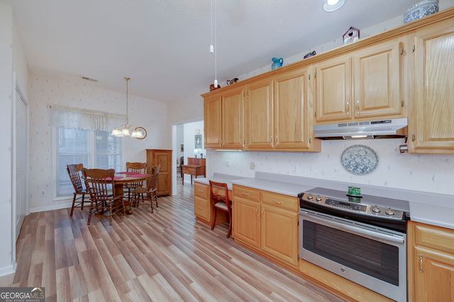 7578 Livingston Drive, Jonesboro, GA 30236