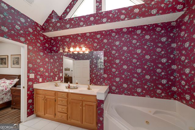 7578 Livingston Drive, Jonesboro, GA 30236