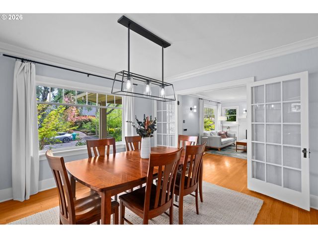 4403 Ne 32ND Pl, Portland, OR 97211