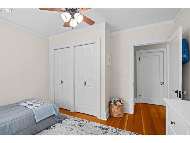 4403 Ne 32ND Pl, Portland, OR 97211