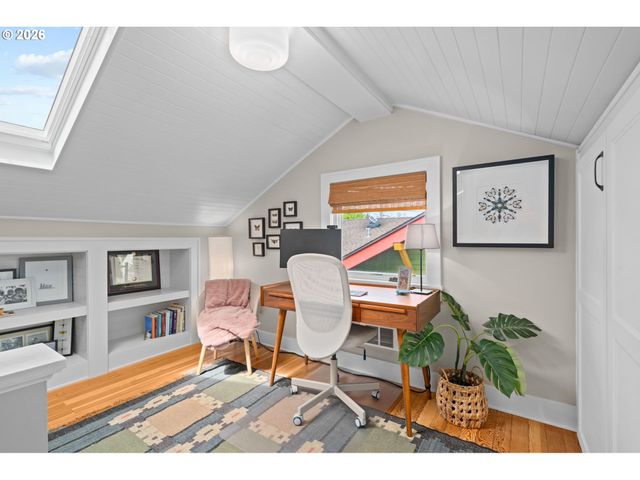 4403 Ne 32ND Pl, Portland, OR 97211