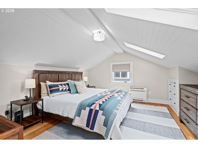 4403 Ne 32ND Pl, Portland, OR 97211