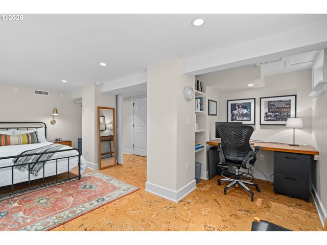 4403 Ne 32ND Pl, Portland, OR 97211