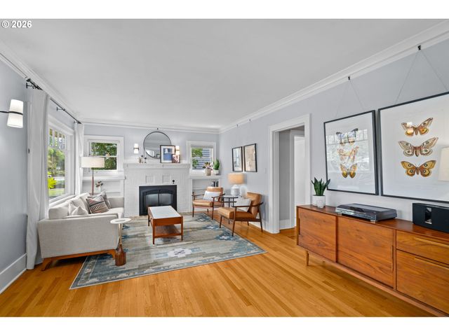 4403 Ne 32ND Pl, Portland, OR 97211