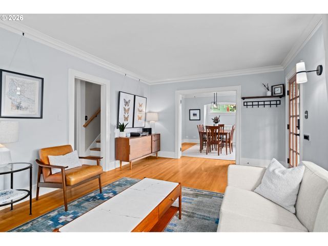 4403 Ne 32ND Pl, Portland, OR 97211