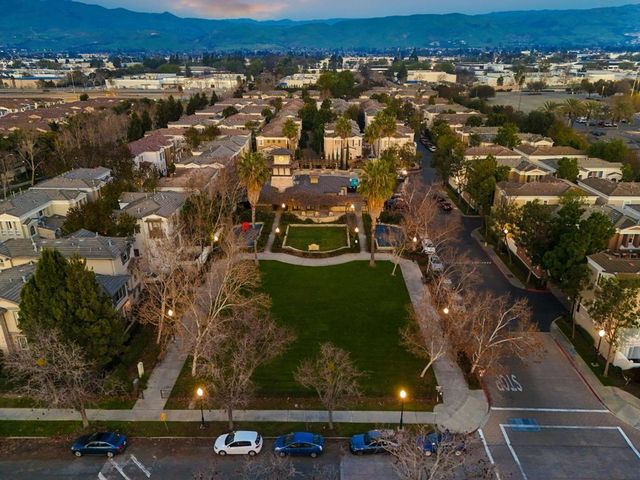 44 Moon Dance, Milpitas, CA 95035