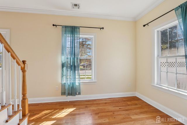 32 Cinder Road 3, Edison, NJ 08820