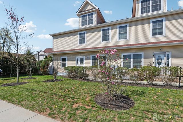 32 Cinder Road 3, Edison, NJ 08820