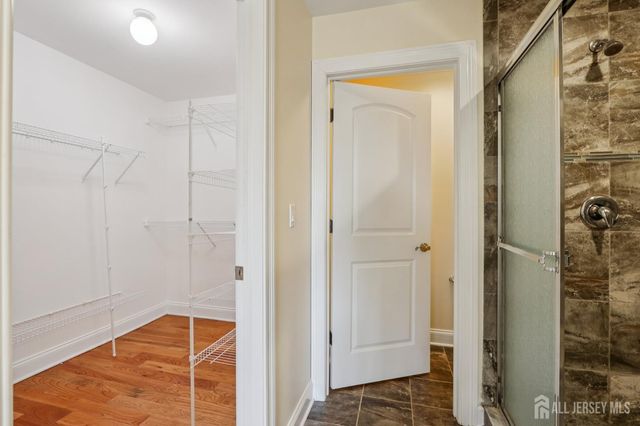 32 Cinder Road 3, Edison, NJ 08820