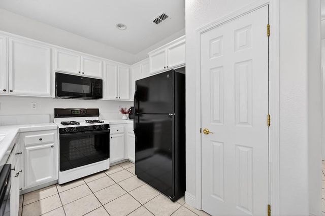 3507 Boulder Ridge Ct, Rocklin, CA 95765