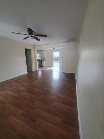 2914 Staples Street, Houston, TX 77026