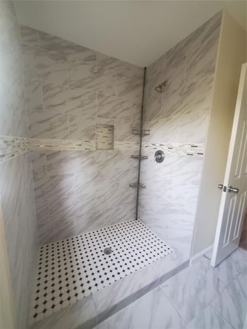 2914 Staples Street, Houston, TX 77026