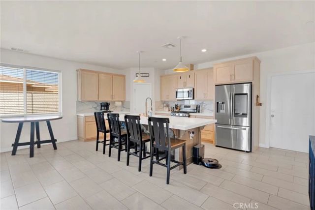 22620 Laurel, Apple Valley, CA 92308