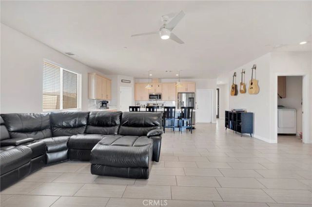 22620 Laurel, Apple Valley, CA 92308