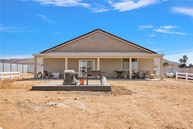 22620 Laurel, Apple Valley, CA 92308