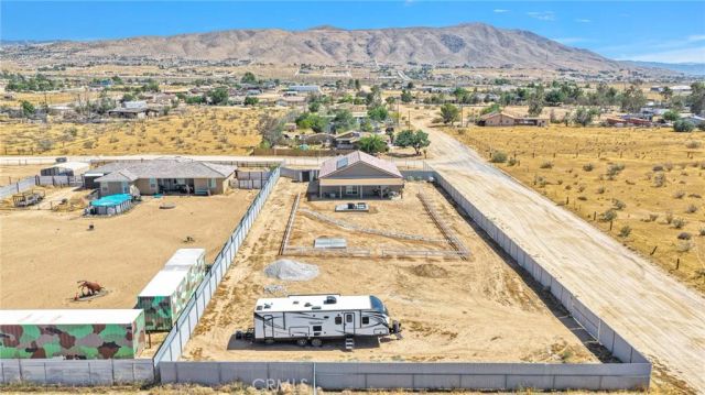 22620 Laurel, Apple Valley, CA 92308