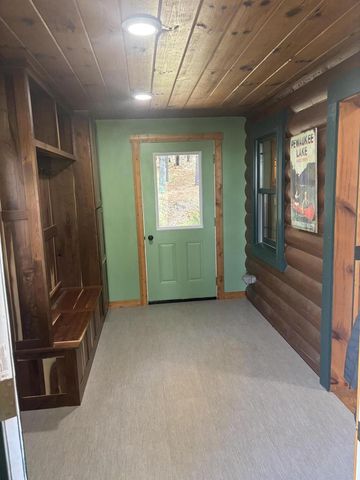 N8962 State Road 162, Mindoro, WI 54644