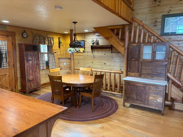 N8962 State Road 162, Mindoro, WI 54644