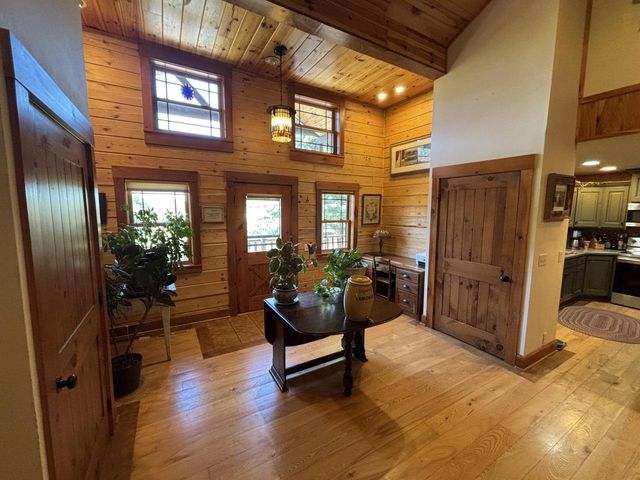 N8962 State Road 162, Mindoro, WI 54644