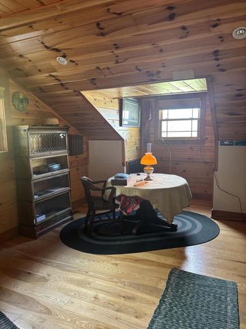 N8962 State Road 162, Mindoro, WI 54644