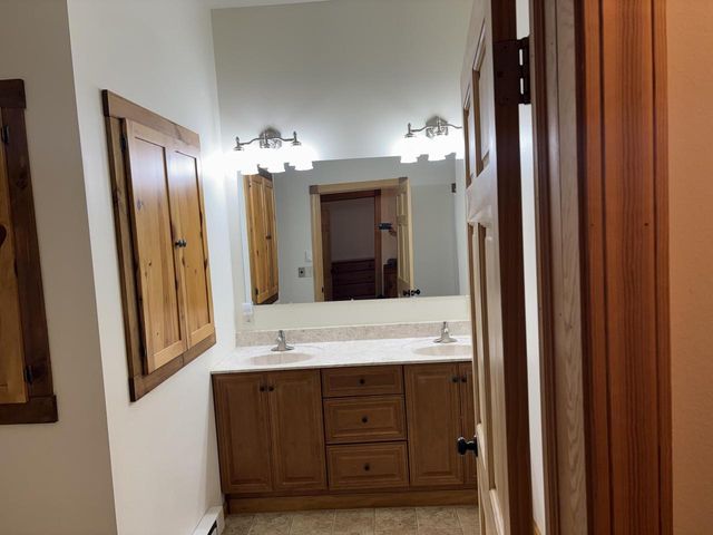 N8962 State Road 162, Mindoro, WI 54644