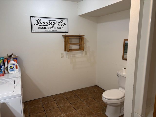 N8962 State Road 162, Mindoro, WI 54644