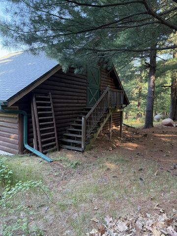 N8962 State Road 162, Mindoro, WI 54644