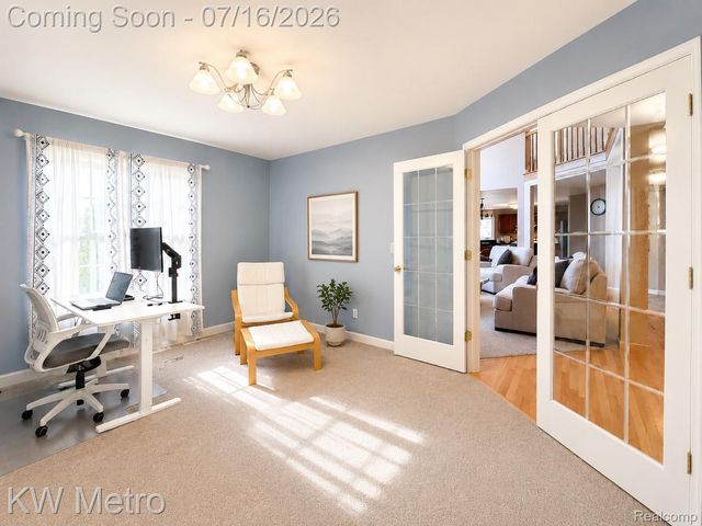 1176 CADMUS Drive, Troy, MI 48085