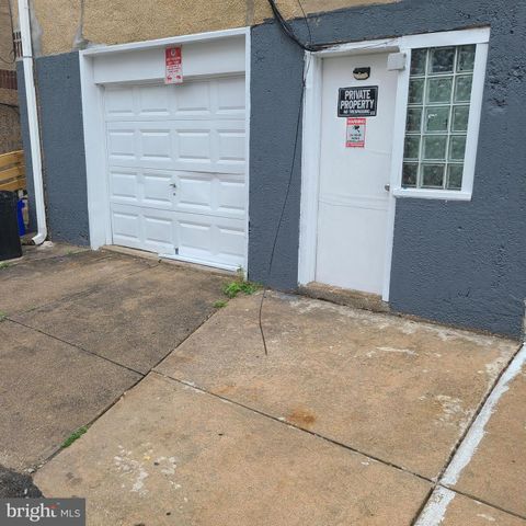 228 LONG LN, Upper Darby, PA 19082