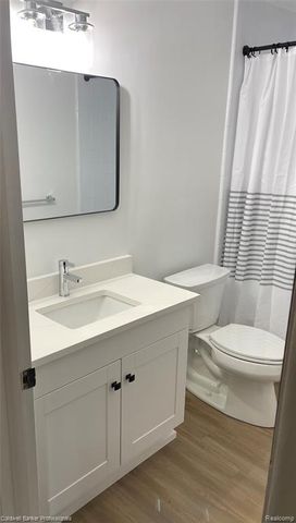 510 Montrose Avenue 4, Royal Oak, MI 48073