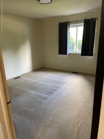 510 Montrose Avenue 4, Royal Oak, MI 48073